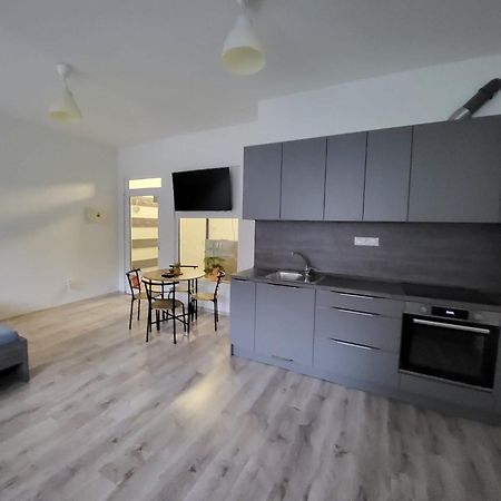 Apartman Nova Bana Exterior photo